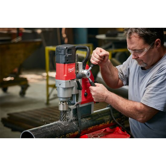 Milwaukee 4274-21 1-5/8 in. Magnetic Drill Kit | Wolseley Express