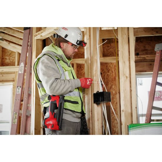 Milwaukee MNM1-600 1 in. Insulated Cable Staples | Wolseley Express