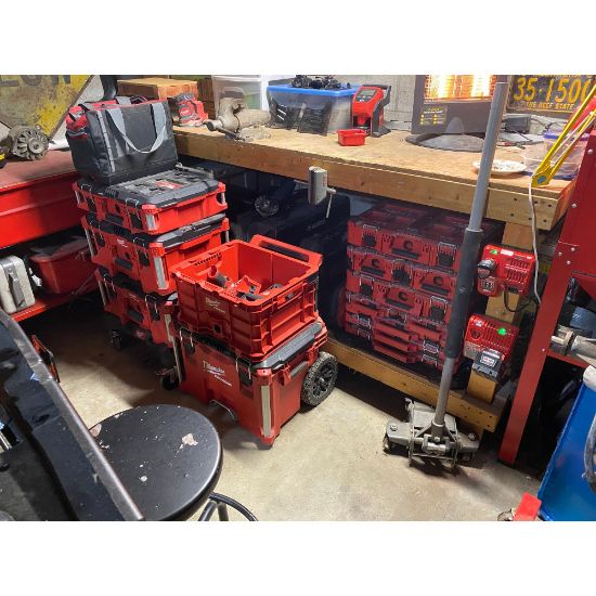 Milwaukee 48-22-8426 Packout 22 in. Rolling Tool Box | Wolseley